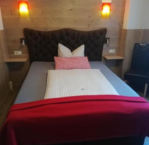 バルコニー付きスタンダードルーム, Landhotel Waldschlößchen Mit Gaststube