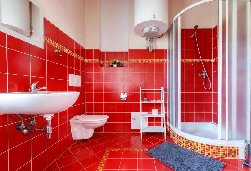 标准三人间, Sherwood Hotel Vojkovice Nad Ohří