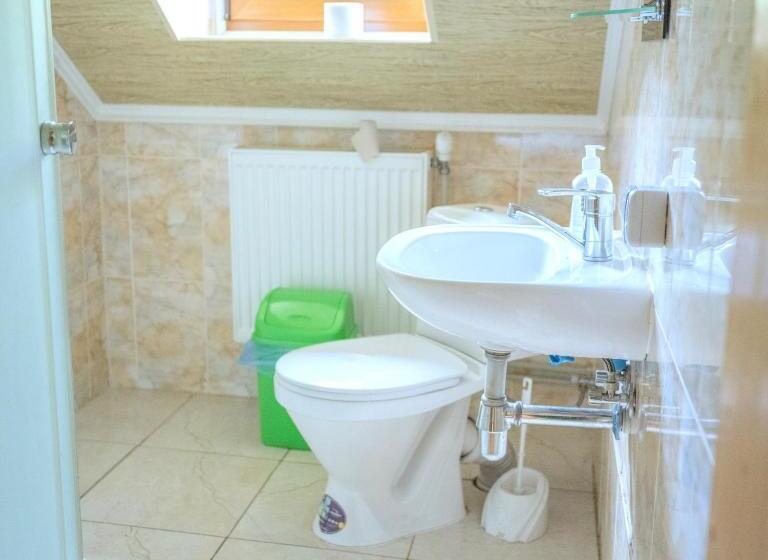 Familjerum, будинок художника