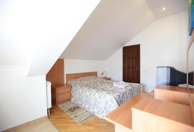 استودیو خانوادگی, апартаменти в центрі трускавця