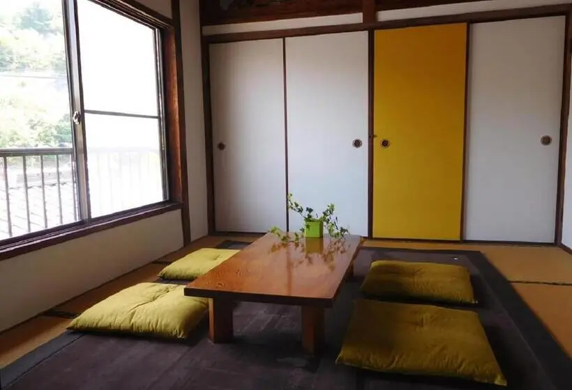Standard Neljän Hengen Huone, ゲストハウス尾道ポポー Guesthouse Onomichi Pawpaw