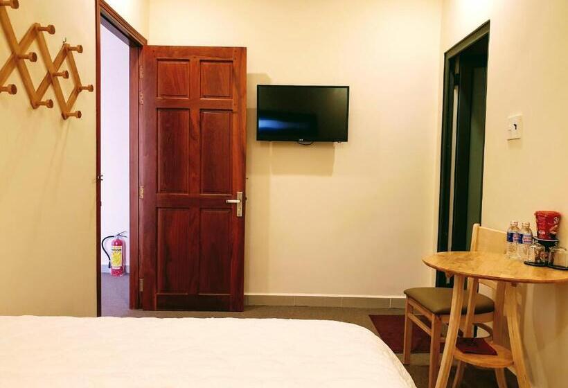 اتاق اکونومی یک تخته, Mỹ Phương