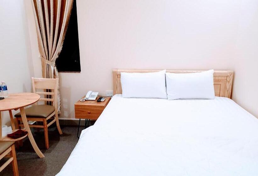 اتاق استاندارد, Mỹ Phương