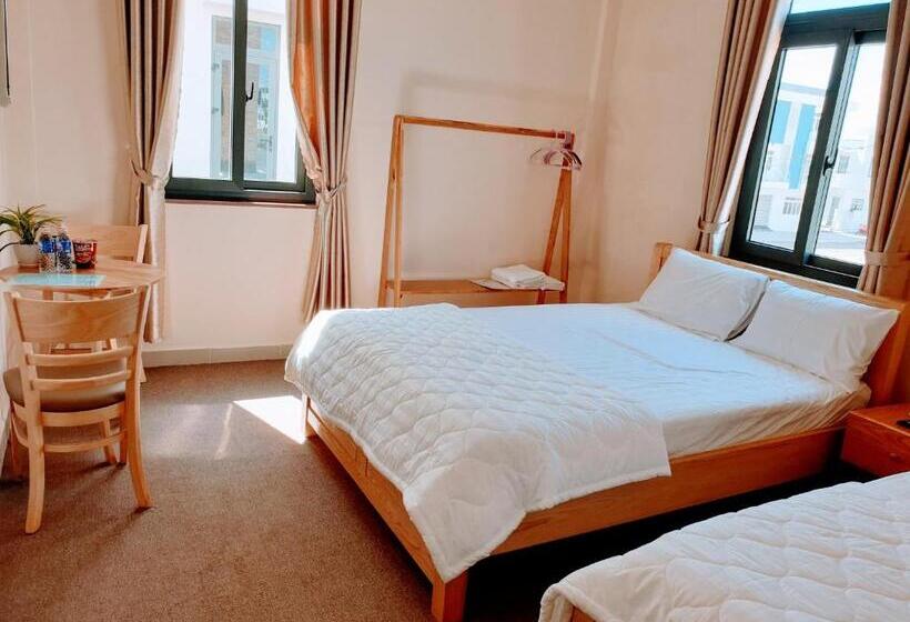 اتاق استاندارد چهارنفره با چشمانداز باغ, Mỹ Phương