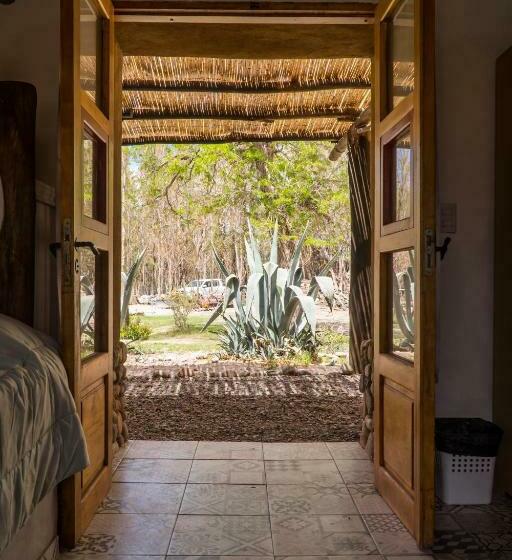 스탠다드 트리플 룸 가든 전망, La Comarca Del Jarillal