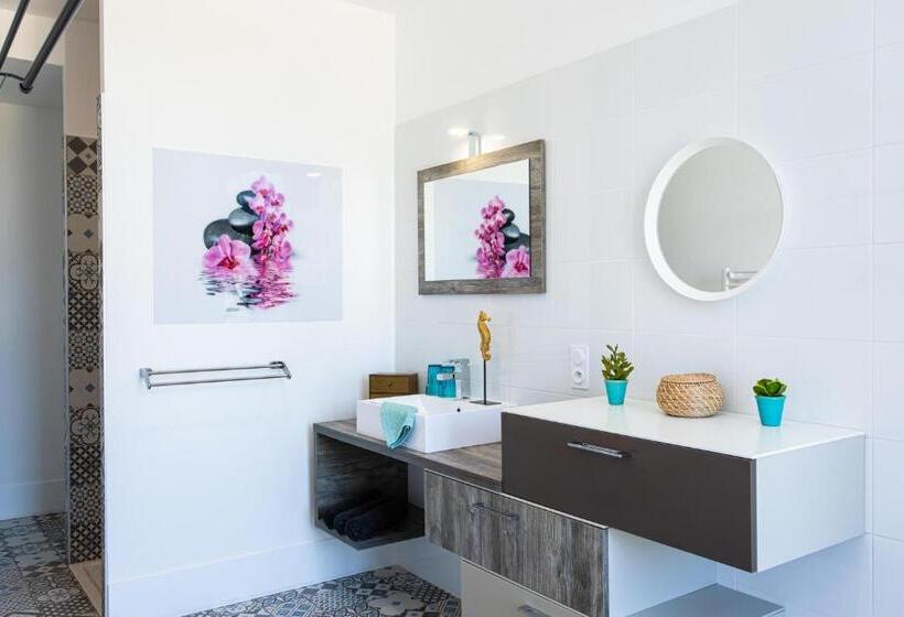 발코니 디럭스 룸, Le 49 Côté Parc & Spa