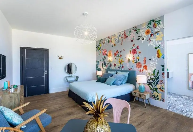 バルコニー付きデラックスルーム, Le 49 Côté Parc & Spa
