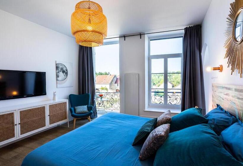 디럭스 룸 킹사이즈 침대, Le 49 Côté Parc & Spa