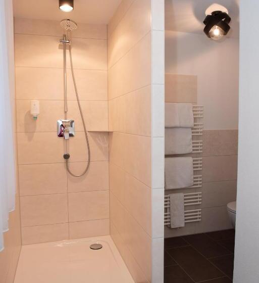 غرفة قياسية مزوَّدة بشُرفة, Boutique   Hotel Zum Schloss