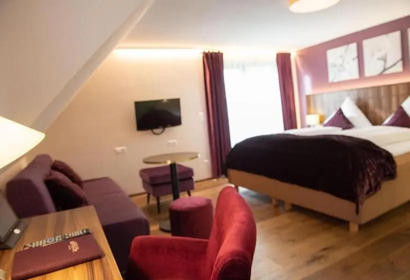 バルコニー付きスタンダードルーム, Boutique   Hotel Zum Schloss