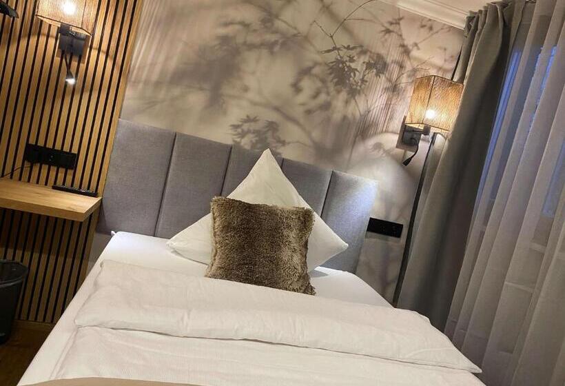 Номер Стандарт, Boutique   Hotel Zum Schloss