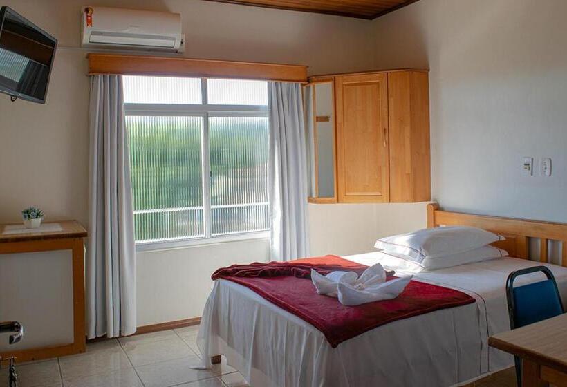 Standardzimmer, Taió