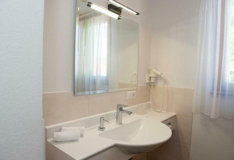 غرفة قياسية مزوَّدة بشُرفة, Boutique   Hotel Zum Schloss