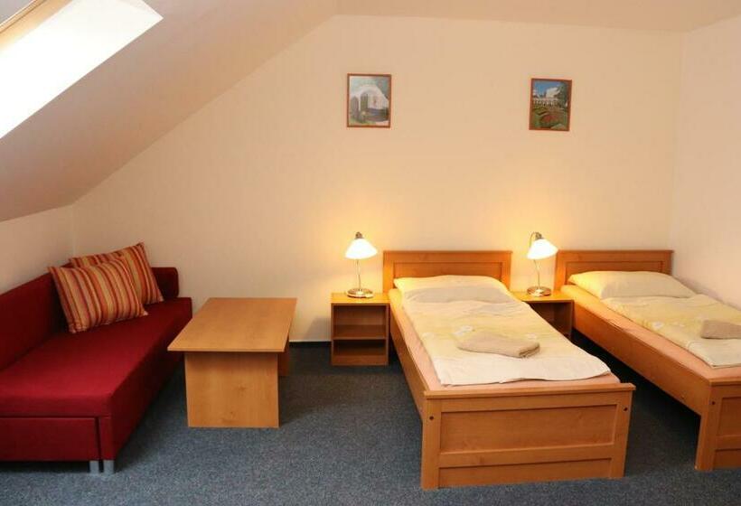 חדר סטנדרט, Penzion Kosík Tvrdonice