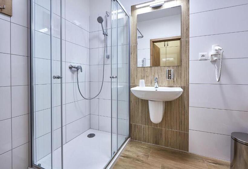 חדר דלוקס עם מרפסת, Penzion U Zámku