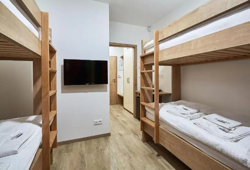 デラックスの４人部屋, Penzion U Zámku