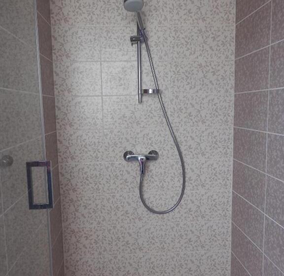 标准三人间, Ubytování V Soukromí Opolany U Poděbrad