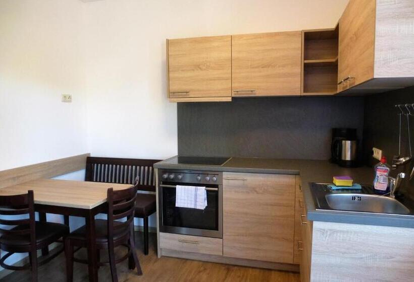 Апартаменты 1 Спальня с Балконом, Blaue Traube