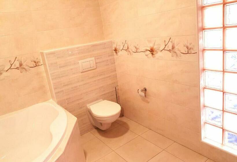 Номер Deluxe с Видом, Dvůr