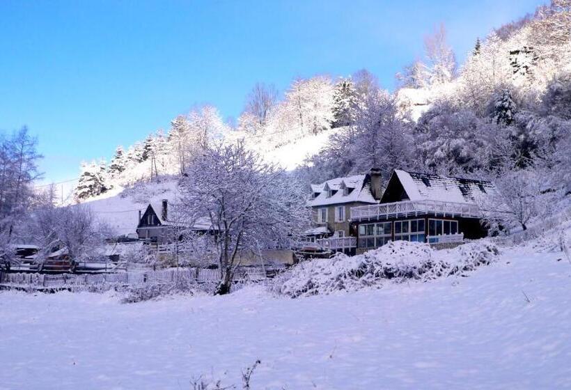 スタンダードトリプルルーム, Le Solayan