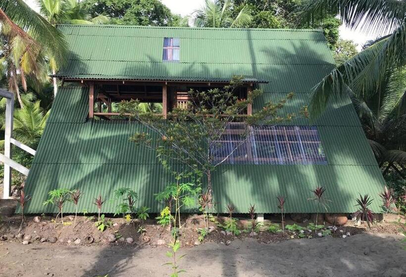 Семейный Номер, La Kuka Hotel   Nuquí