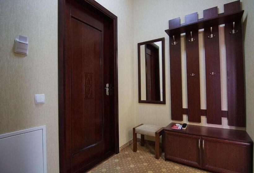 带阳台套房, Villa Grand