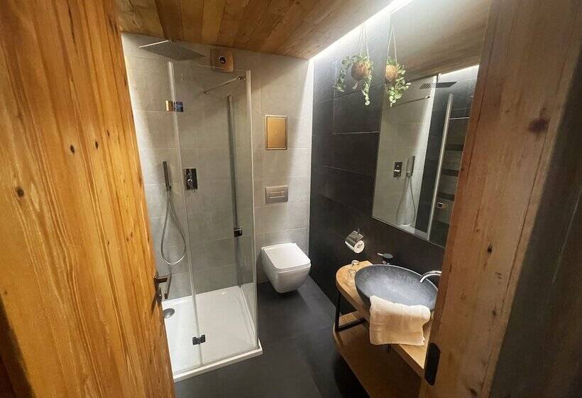 Номер Deluxe, Bohemia