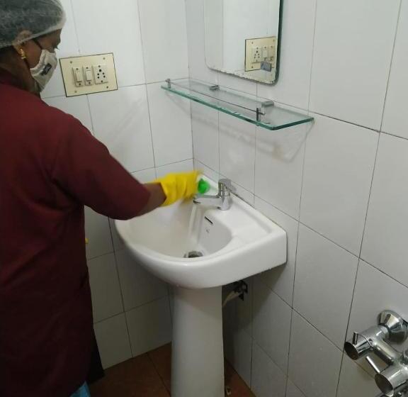 スイート, Orison Residency