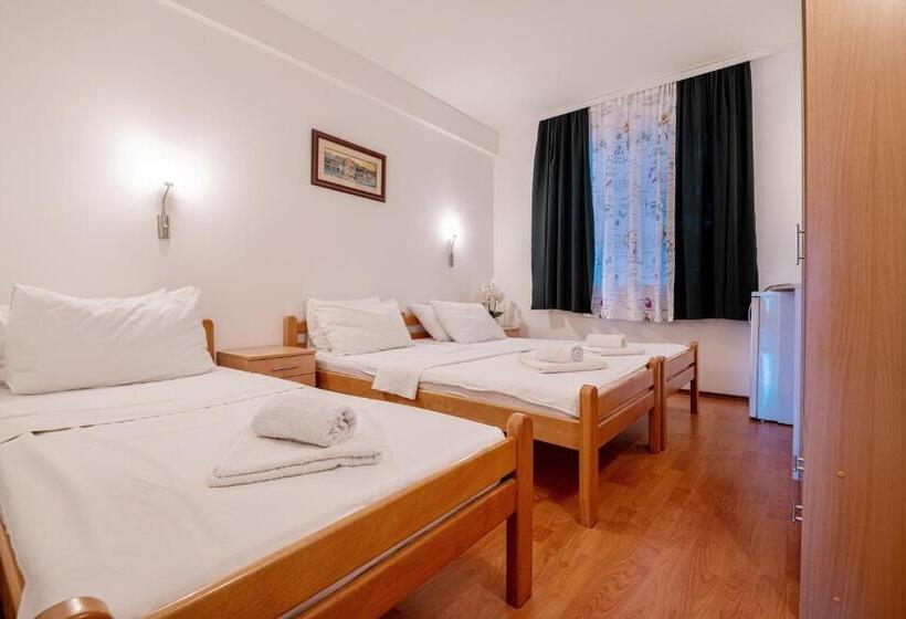 اتاق استاندارد با چشمانداز باغ, Motel Jadranka