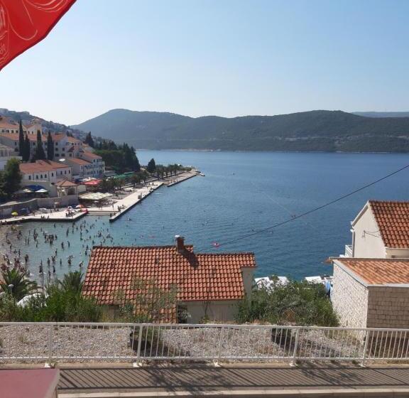 آپارتمان 1 خوابه با تراس, Motel Jadranka