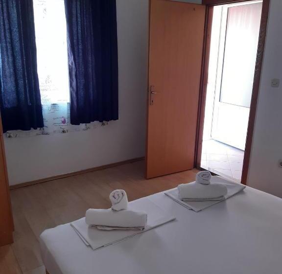 آپارتمان 1 خوابه, Motel Jadranka