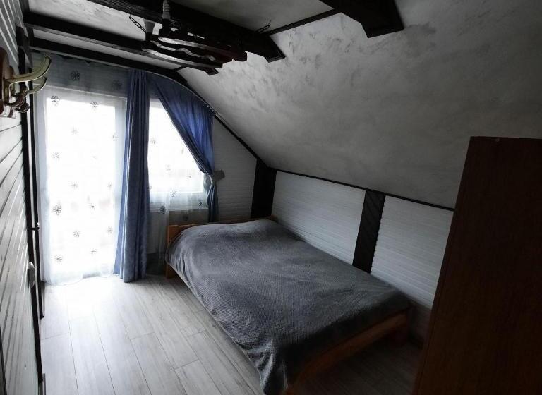 اتاق استاندارد با بالکن, Ilkova Sadyba