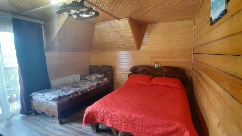 خانه 2 خوابه, Ilkova Sadyba