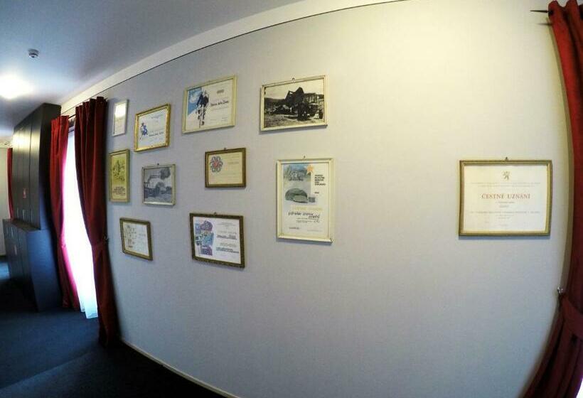 חדר אקונומי, Penzion U Tri Statkaru