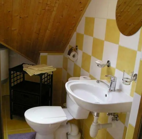 スタンダード４人部屋, Pension Lažany