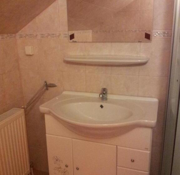 ４ベッドルームクラシックタイプ, Tó  Party Panoráma Panzió & Wellness