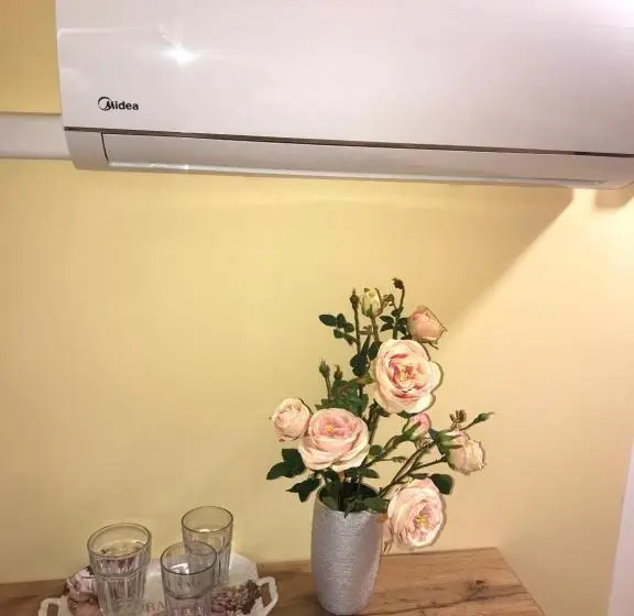 デラックストリプルルーム, Tó  Party Panoráma Panzió & Wellness