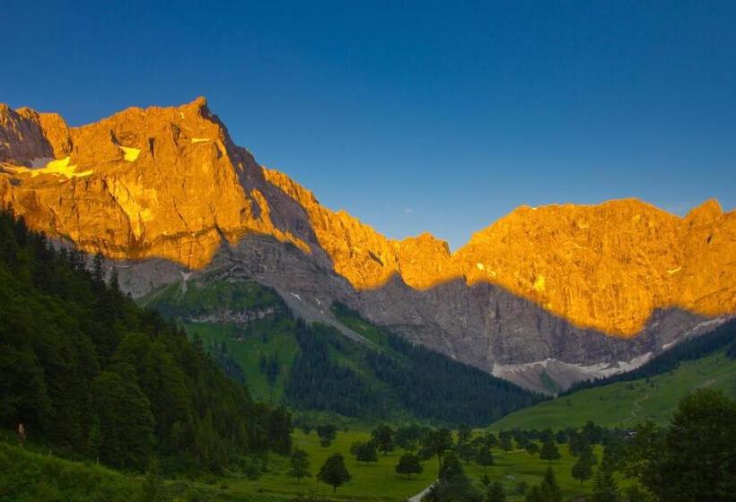 חדר סטנדרט, Das Naturhotel Die Eng