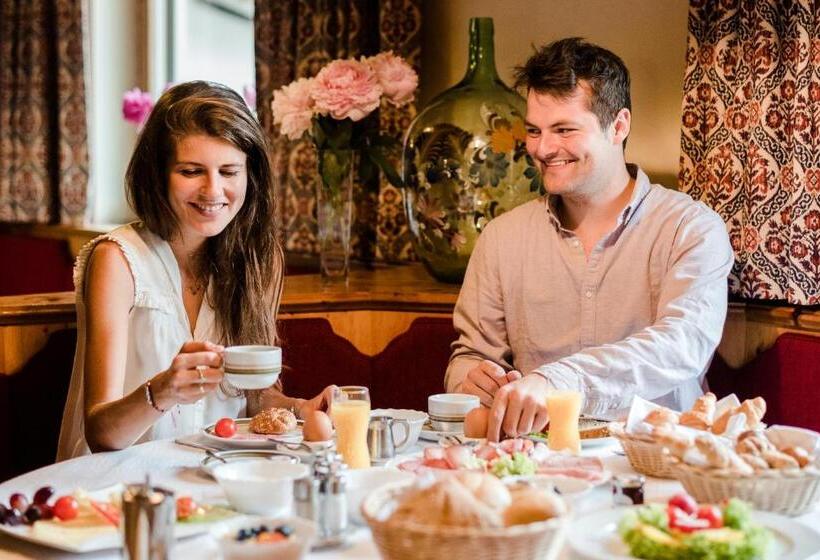 共用房间的床, Das Naturhotel Die Eng