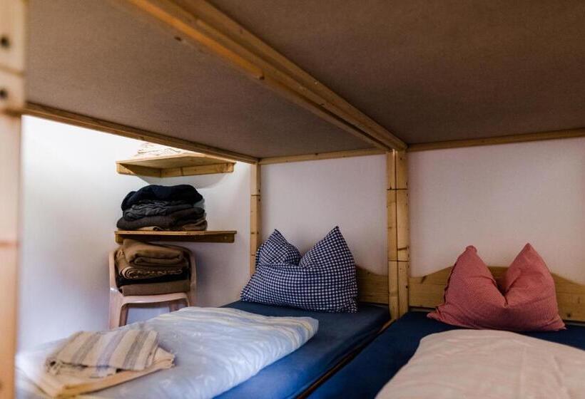 Кровать в Общей Комнате, Das Naturhotel Die Eng