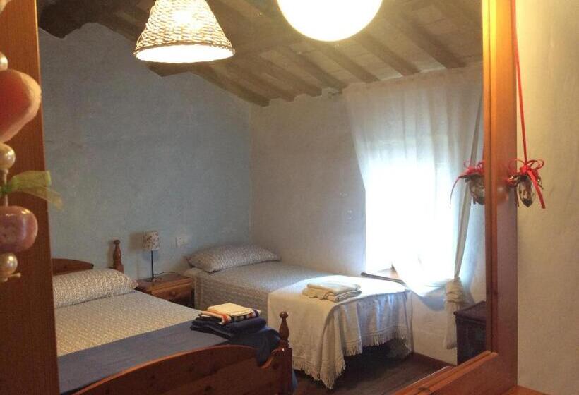 غرفة قياسية حمام مشترك, Il Gallo Del Vicino