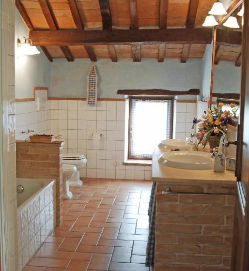 غرفة قياسية حمام مشترك, Il Gallo Del Vicino