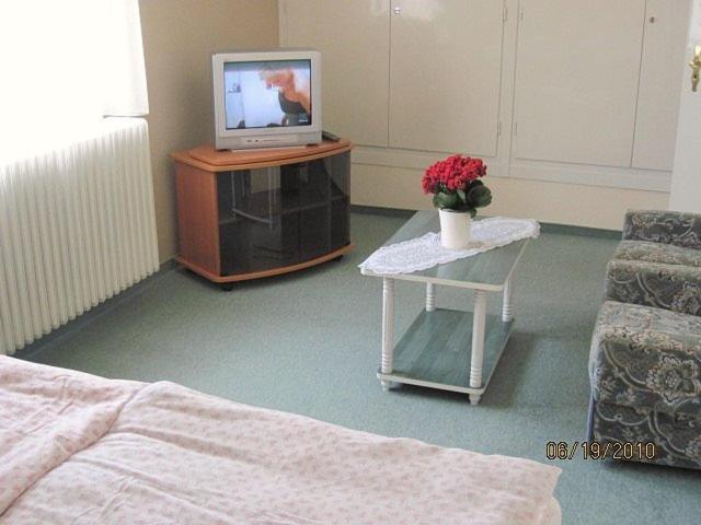 آپارتمان 1 خوابه, Fured Apartments