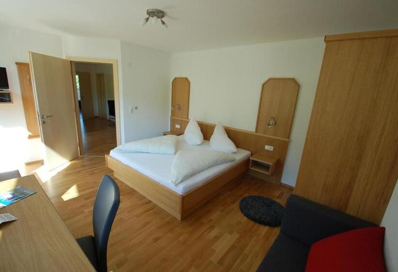 带1个卧室的带阳台的公寓, Pension Unterhof