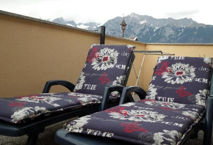 带1个卧室的带阳台的公寓, Pension Unterhof