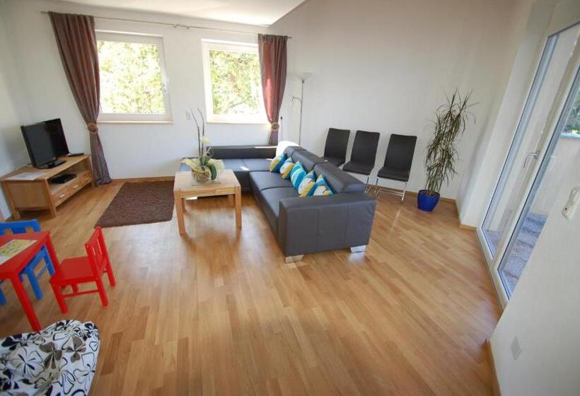 带1个卧室的带阳台的公寓, Pension Unterhof