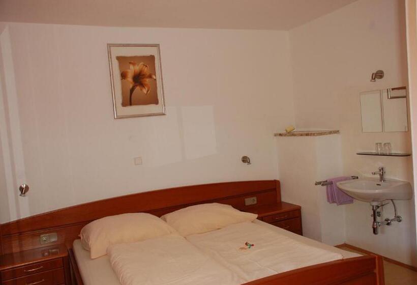 带1个卧室的高级公寓, Pension Unterhof