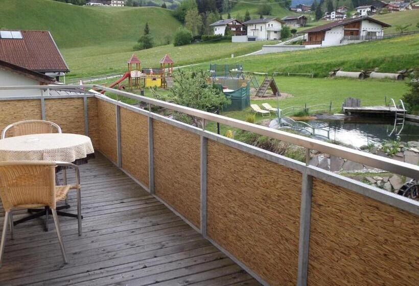 家庭间, Pension Unterhof