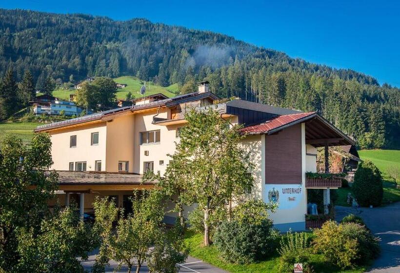 四人标准间, Pension Unterhof