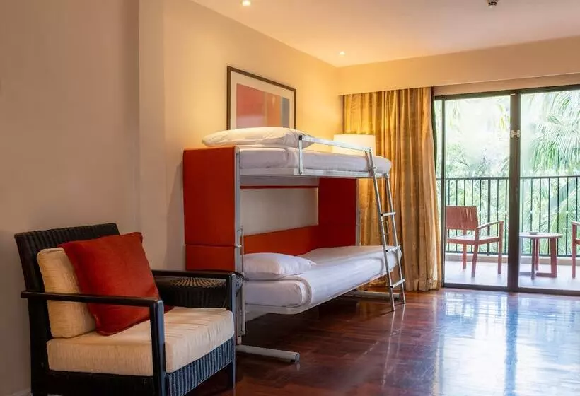 Perhesviitti, Holiday Inn Resort Phuket Surin Beach, An Ihg